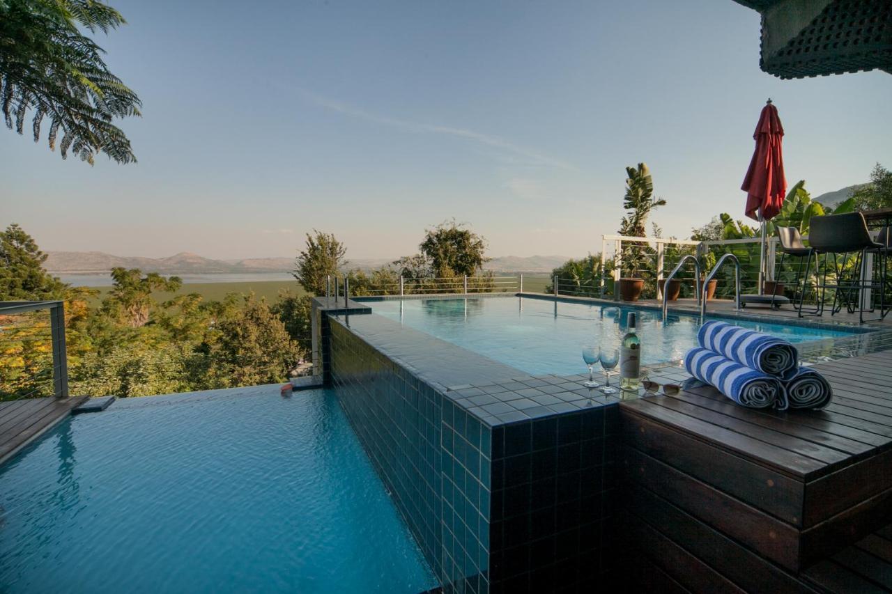 Mister C Bed and Breakfast Hartbeespoort Exteriör bild